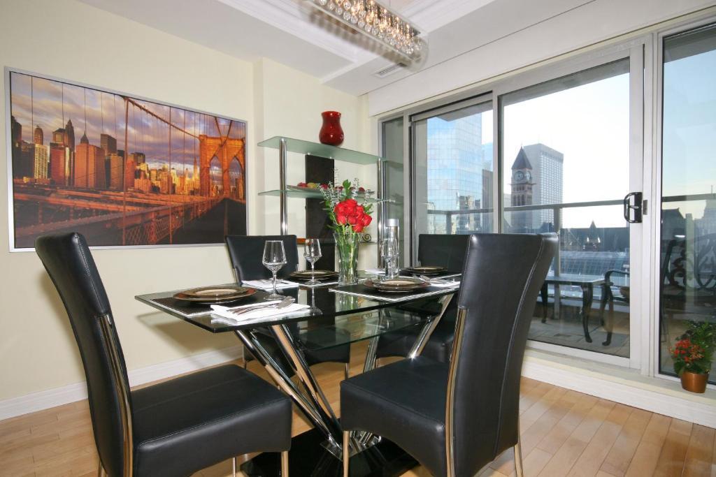 Yonge Suites Furnished Apartments Toronto Rom bilde